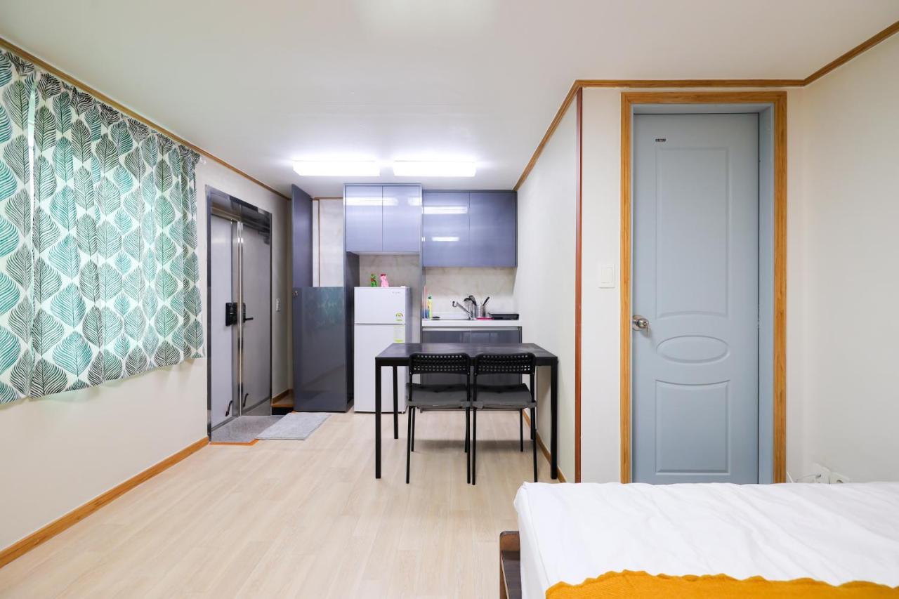 Jj's House Guest house *